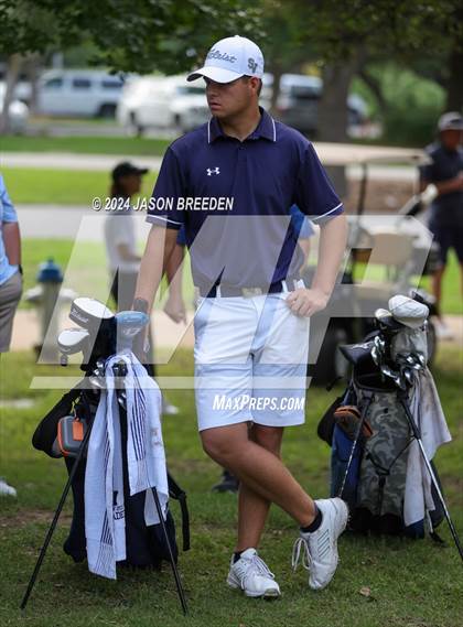 Thumbnail 2 in UIL 5A Golf Finals photogallery.