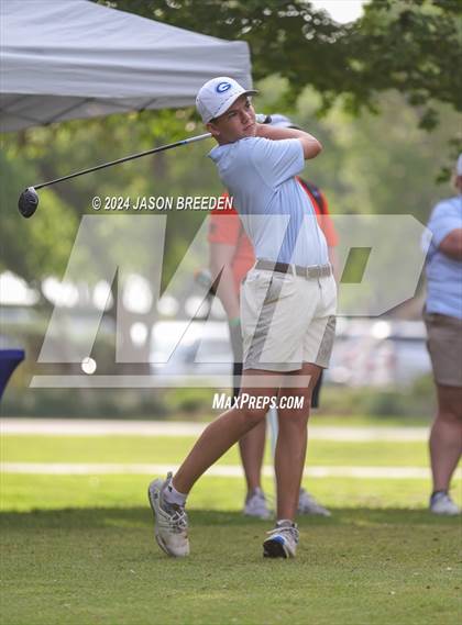 Thumbnail 3 in UIL 5A Golf Finals photogallery.