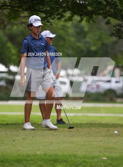 Thumbnail 2 in UIL 5A Golf Finals photogallery.