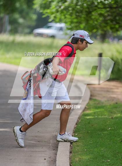 Thumbnail 2 in UIL 5A Golf Finals photogallery.