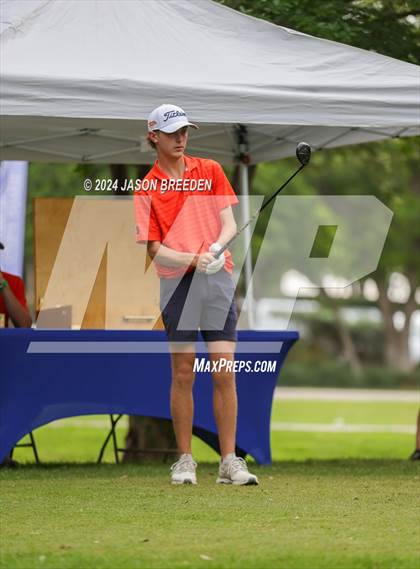 Thumbnail 2 in UIL 5A Golf Finals photogallery.