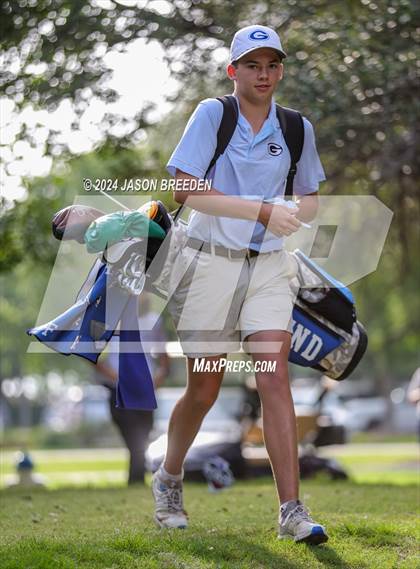 Thumbnail 3 in UIL 5A Golf Finals photogallery.