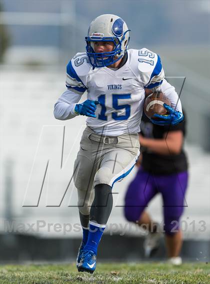 Thumbnail 3 in Pleasant Grove @ Riverton photogallery.