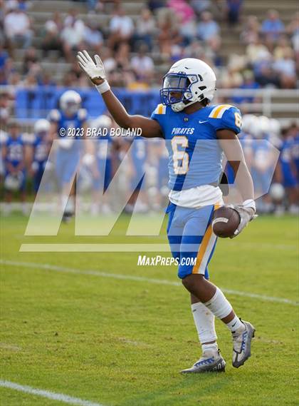 Thumbnail 2 in Pascagoula @ Fairhope (Spring Game) photogallery.
