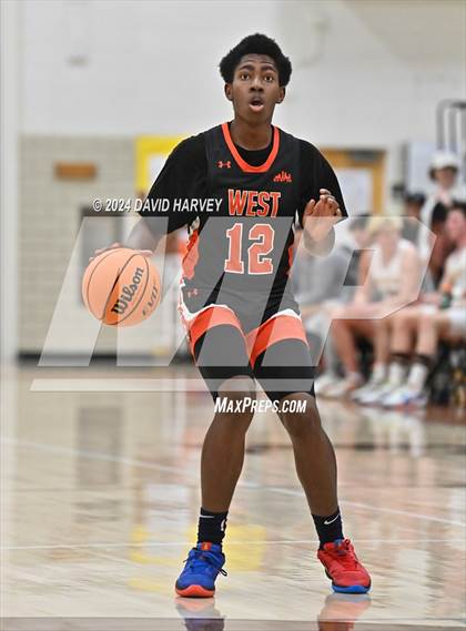 Thumbnail 3 in Denver West vs Thomas Jefferson photogallery.