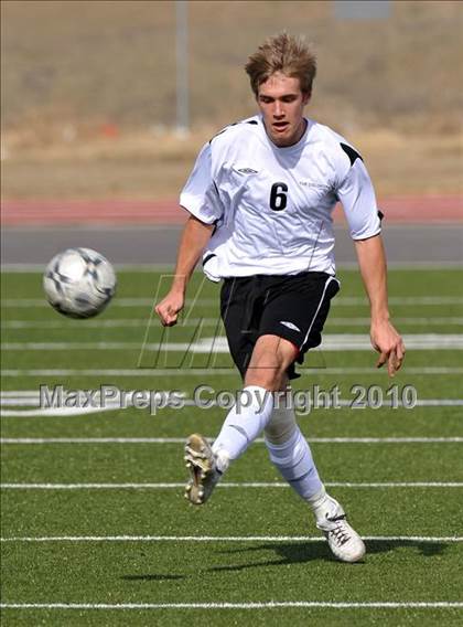 Thumbnail 2 in The Colony vs Hillcrest (Little Elm Invitational) photogallery.
