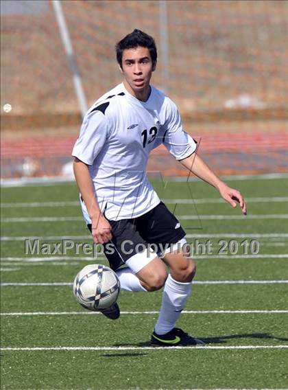 Thumbnail 2 in The Colony vs Hillcrest (Little Elm Invitational) photogallery.