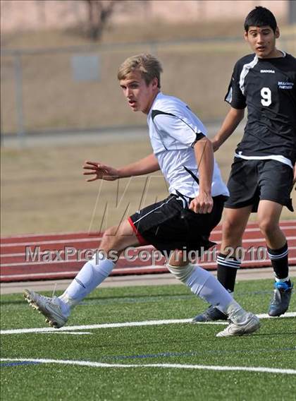 Thumbnail 3 in The Colony vs Hillcrest (Little Elm Invitational) photogallery.
