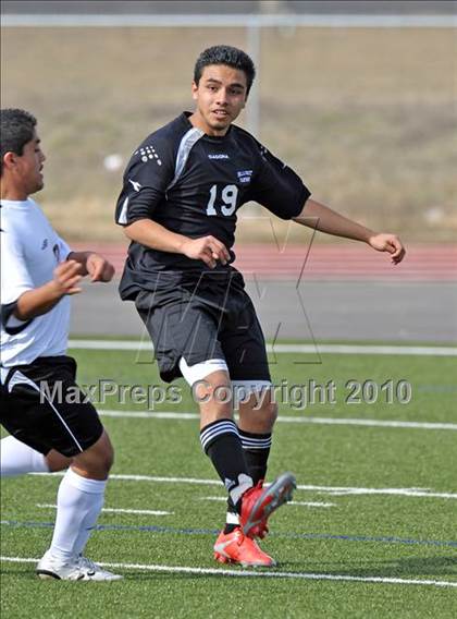 Thumbnail 2 in The Colony vs Hillcrest (Little Elm Invitational) photogallery.
