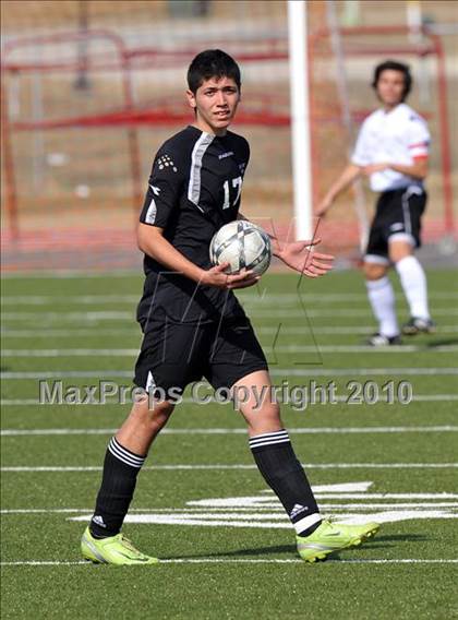 Thumbnail 1 in The Colony vs Hillcrest (Little Elm Invitational) photogallery.