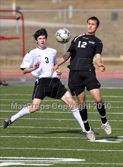 Thumbnail 3 in The Colony vs Hillcrest (Little Elm Invitational) photogallery.