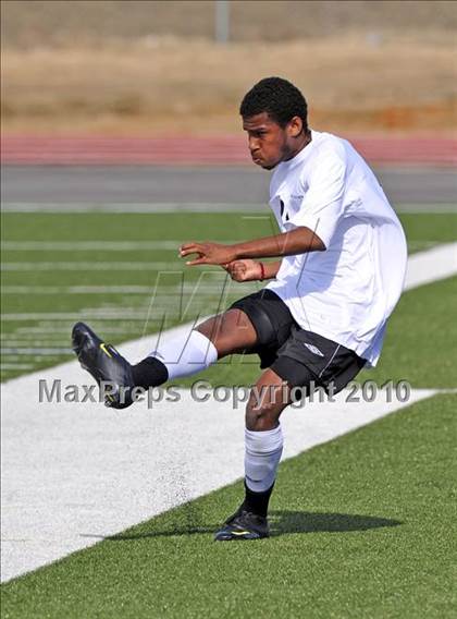 Thumbnail 3 in The Colony vs Hillcrest (Little Elm Invitational) photogallery.