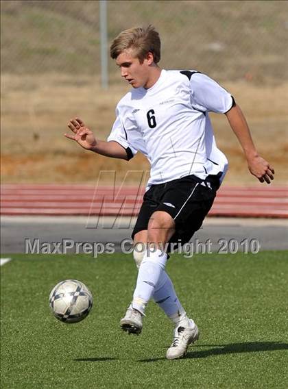 Thumbnail 1 in The Colony vs Hillcrest (Little Elm Invitational) photogallery.