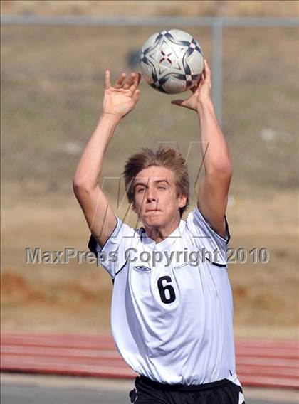 Thumbnail 2 in The Colony vs Hillcrest (Little Elm Invitational) photogallery.