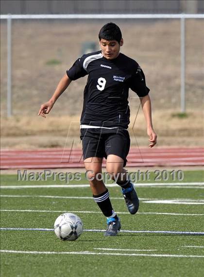 Thumbnail 2 in The Colony vs Hillcrest (Little Elm Invitational) photogallery.
