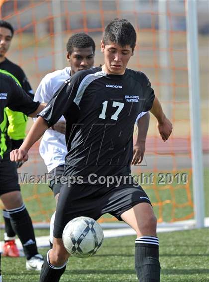 Thumbnail 1 in The Colony vs Hillcrest (Little Elm Invitational) photogallery.