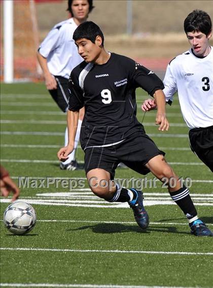 Thumbnail 2 in The Colony vs Hillcrest (Little Elm Invitational) photogallery.