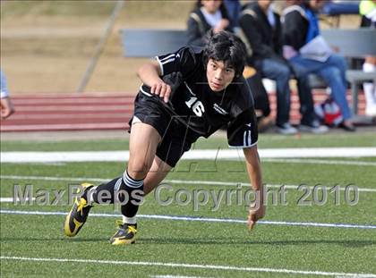 Thumbnail 3 in The Colony vs Hillcrest (Little Elm Invitational) photogallery.