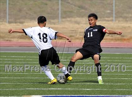 Thumbnail 3 in The Colony vs Hillcrest (Little Elm Invitational) photogallery.