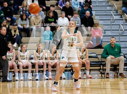 Thumbnail 2 in Fremont vs. Pius X photogallery.