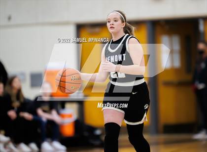 Thumbnail 2 in Fremont vs. Pius X photogallery.