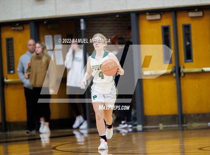 Thumbnail 2 in Fremont vs. Pius X photogallery.