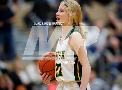 Thumbnail 3 in Fremont vs. Pius X photogallery.