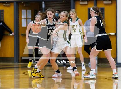 Thumbnail 2 in Fremont vs. Pius X photogallery.