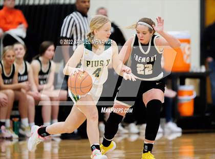 Thumbnail 2 in Fremont vs. Pius X photogallery.