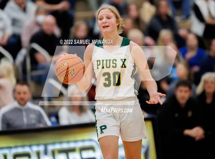 Thumbnail 2 in Fremont vs. Pius X photogallery.