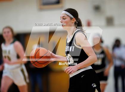 Thumbnail 3 in Fremont vs. Pius X photogallery.