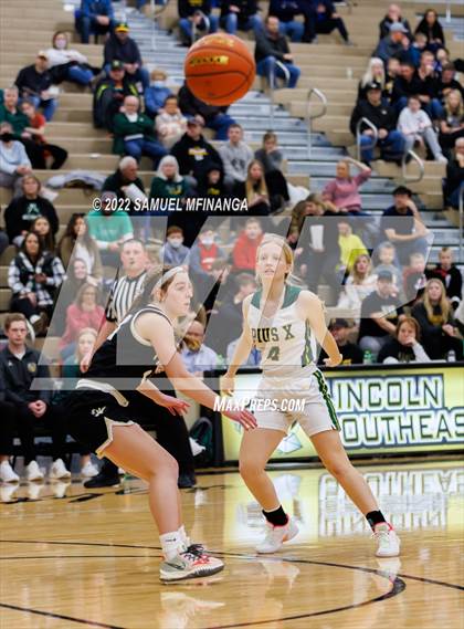 Thumbnail 1 in Fremont vs. Pius X photogallery.
