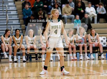 Thumbnail 1 in Fremont vs. Pius X photogallery.