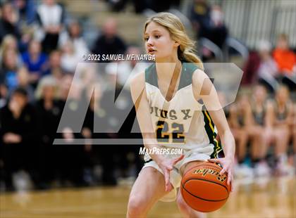 Thumbnail 1 in Fremont vs. Pius X photogallery.