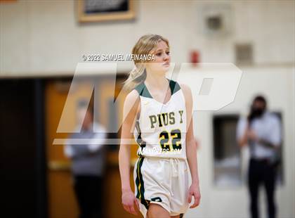 Thumbnail 3 in Fremont vs. Pius X photogallery.