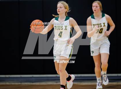 Thumbnail 1 in Fremont vs. Pius X photogallery.