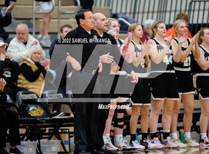 Thumbnail 2 in Fremont vs. Pius X photogallery.