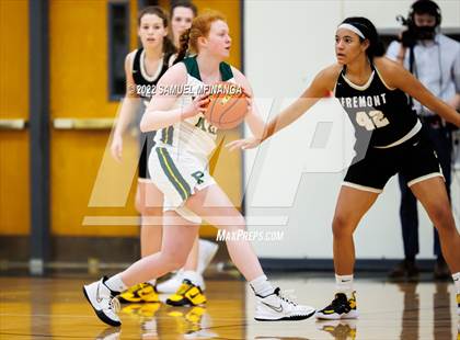 Thumbnail 2 in Fremont vs. Pius X photogallery.