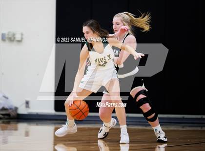 Thumbnail 1 in Fremont vs. Pius X photogallery.