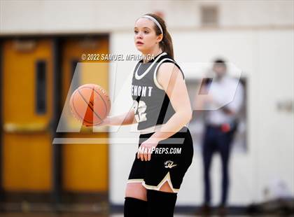 Thumbnail 2 in Fremont vs. Pius X photogallery.