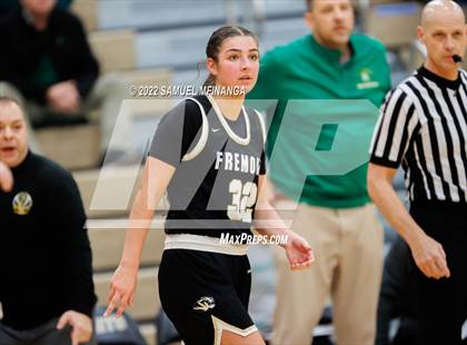 Thumbnail 2 in Fremont vs. Pius X photogallery.