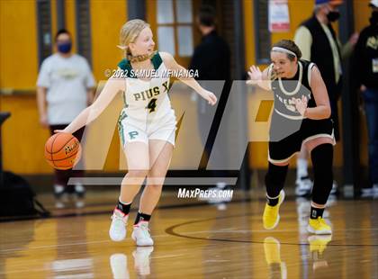 Thumbnail 3 in Fremont vs. Pius X photogallery.