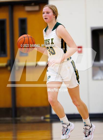 Thumbnail 1 in Fremont vs. Pius X photogallery.