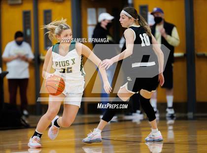 Thumbnail 2 in Fremont vs. Pius X photogallery.