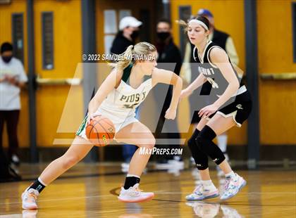 Thumbnail 3 in Fremont vs. Pius X photogallery.