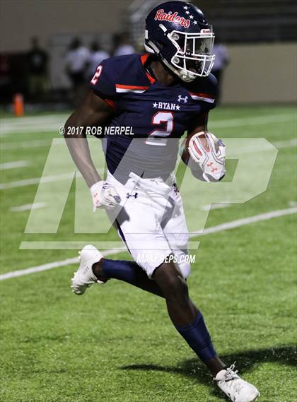 Thumbnail 1 in Poteet @ Ryan photogallery.