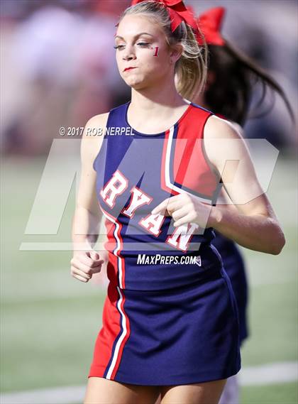 Thumbnail 1 in Poteet @ Ryan photogallery.