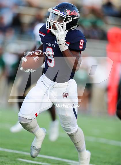 Thumbnail 3 in Poteet @ Ryan photogallery.