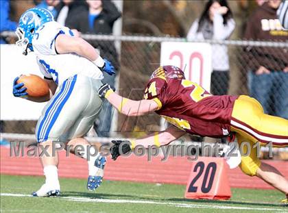 Thumbnail 1 in Caldwell vs. Summit (NJSIAA North Group 2 Semifinal) photogallery.