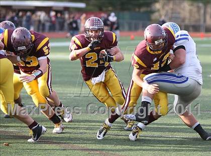 Thumbnail 3 in Caldwell vs. Summit (NJSIAA North Group 2 Semifinal) photogallery.